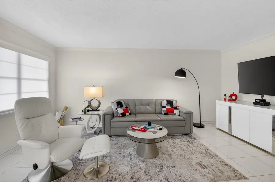 3085 E Exeter E #3085, Boca Raton, FL 33434 - #3