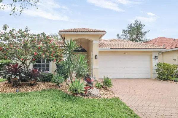 5671 S Fountains Drive S, Lake Worth, FL 33467