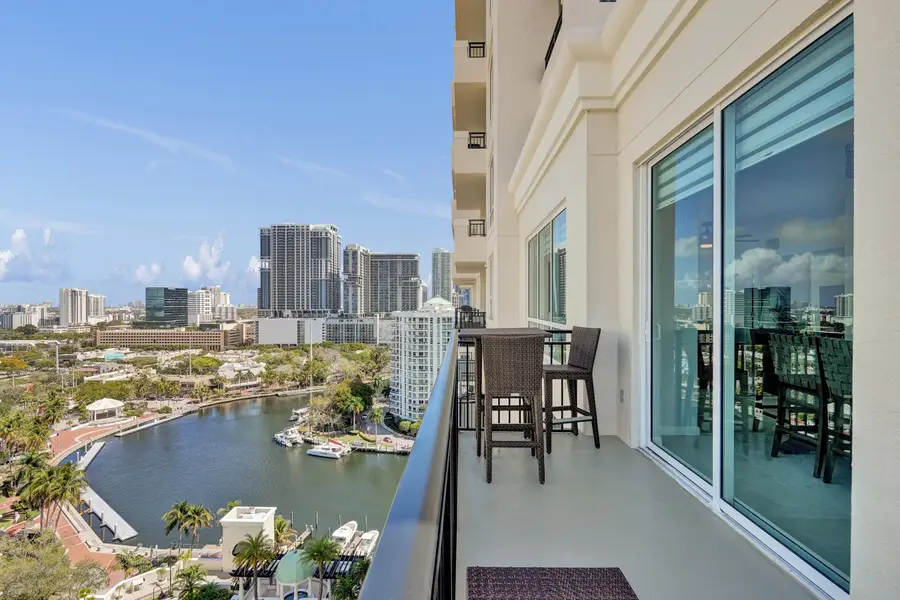 600 W Las Olas Boulevard #1803s, Fort Lauderdale, FL 33312 - #2