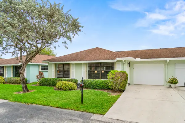 9860 Loquat Tree Run #A, Boynton Beach, FL 33436