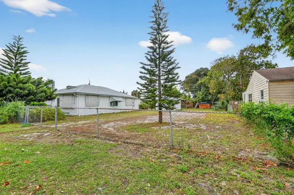 624 58th Street, West Palm Beach, FL 33407