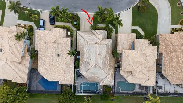 8216 Quail Meadow Trace, West Palm Beach, FL 33412