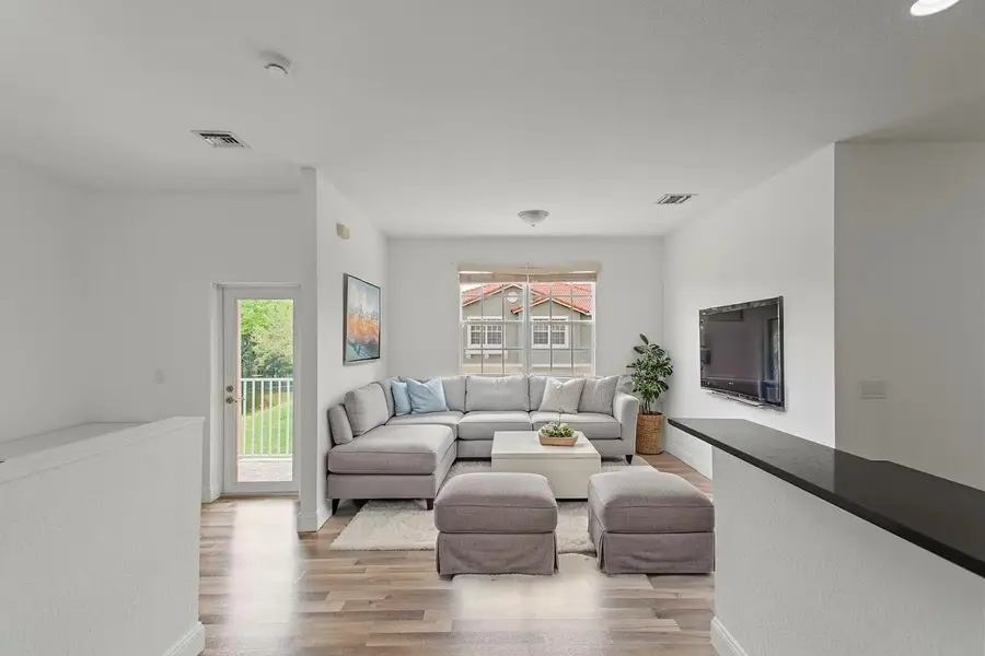 9051 Plymouth Place #20203, Tamarac, FL 33321 - #2