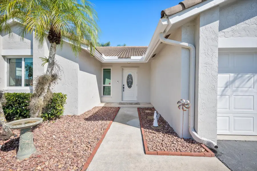 15541 Dover Court, Davie, FL 33331 - #2