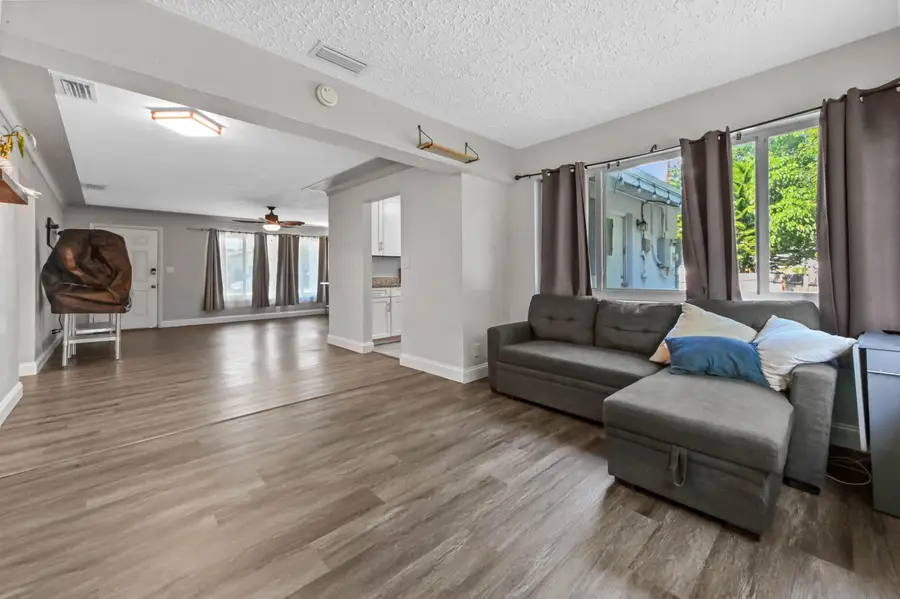 2898 SE 1st Place, Boynton Beach, FL 33435 - #3