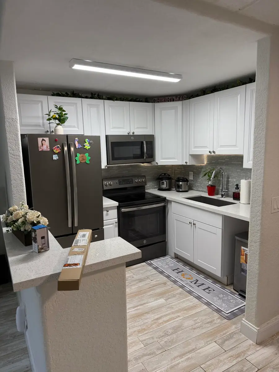 2000 Springdale Boulevard #108, Palm Springs, FL 33461 - #3