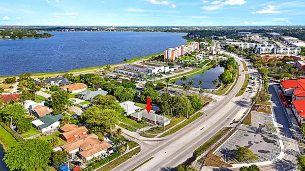 1301 N Mangonia Drive, West Palm Beach, FL 33401