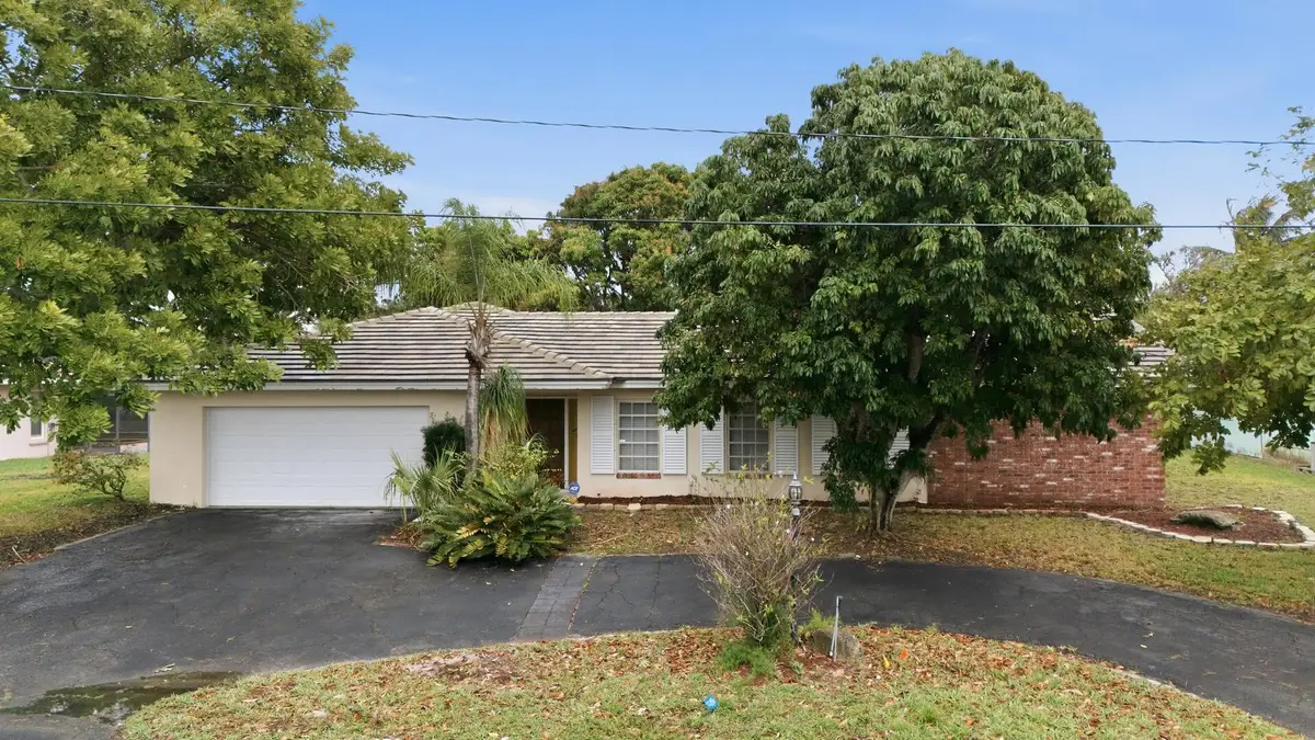 666 NW 11th Avenue, Boca Raton, FL 33486 - #1