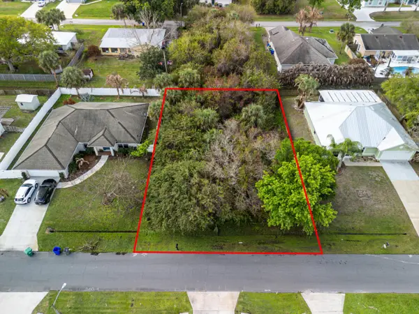 857 Beard Avenue, Sebastian, FL 32958