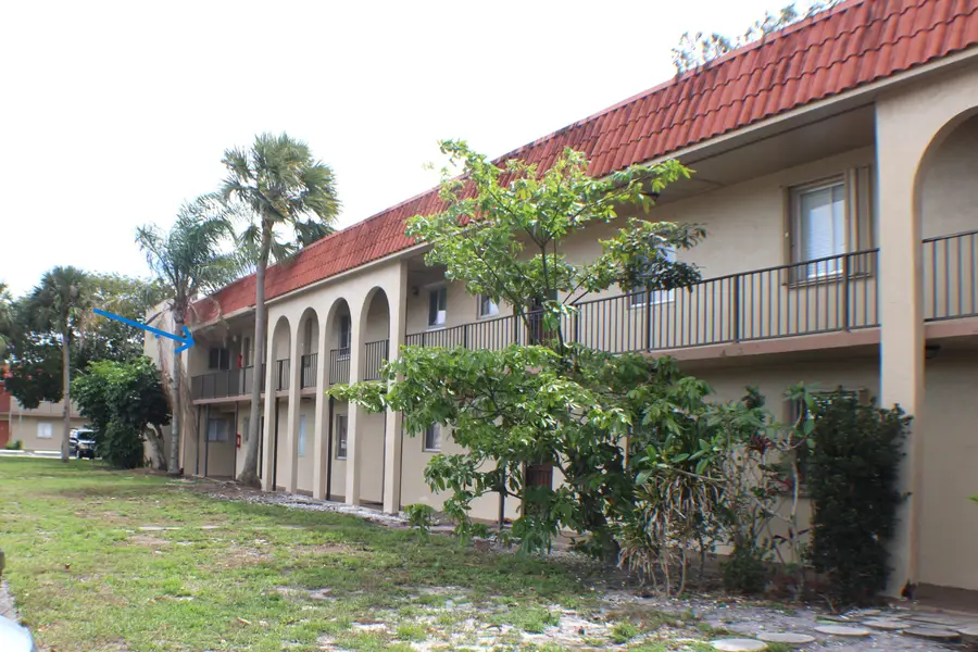 6054 Forest Hill Boulevard #204, West Palm Beach, FL 33415 - #3