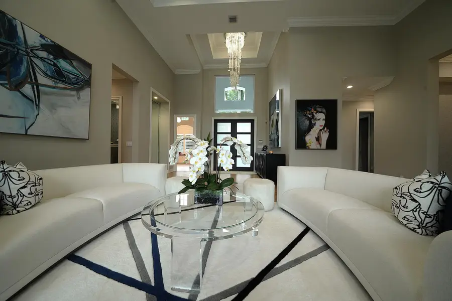 61 Peregrine Avenue, Plantation, FL 33324 - #3