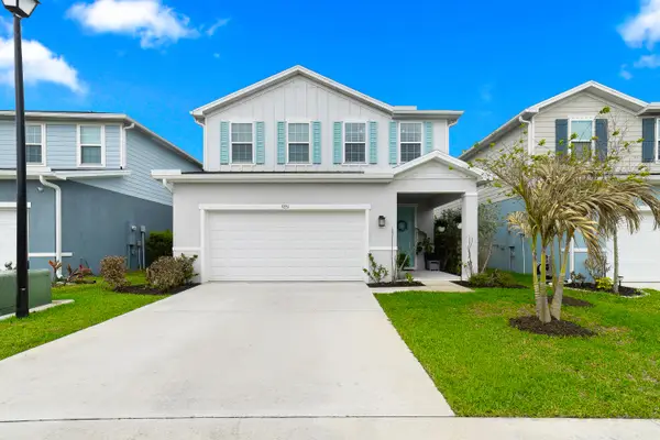 9351 SW Serapis Way, Port St Lucie, FL 34987