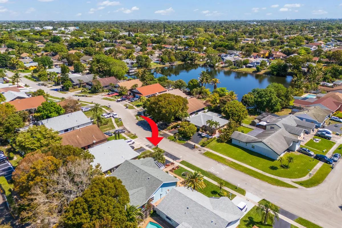 1340 SW 75th Avenue, North Lauderdale, FL 33068 - #1
