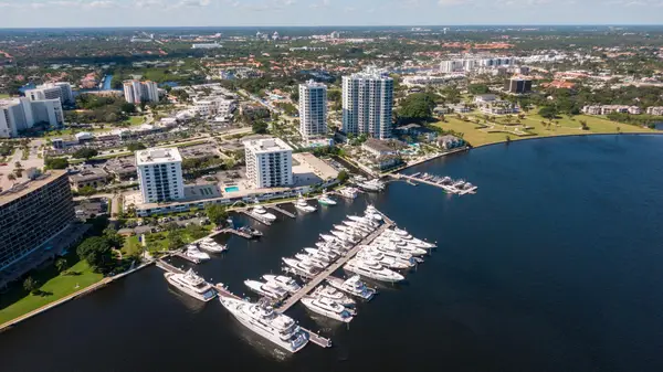 1208 Marine Way #607, North Palm Beach, FL 33408