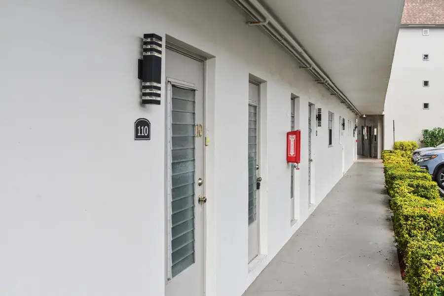 5171 W Oakland Park Boulevard #110, Lauderdale Lakes, FL 33313 - #3