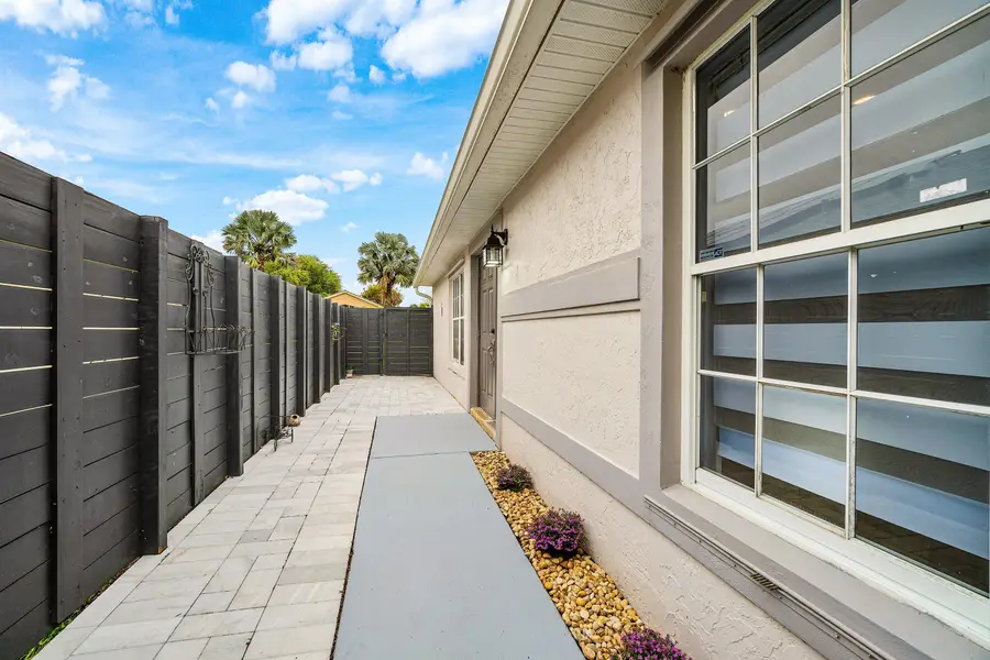 5713 Boynton Bay Circle, Boynton Beach, FL 33437 - #2