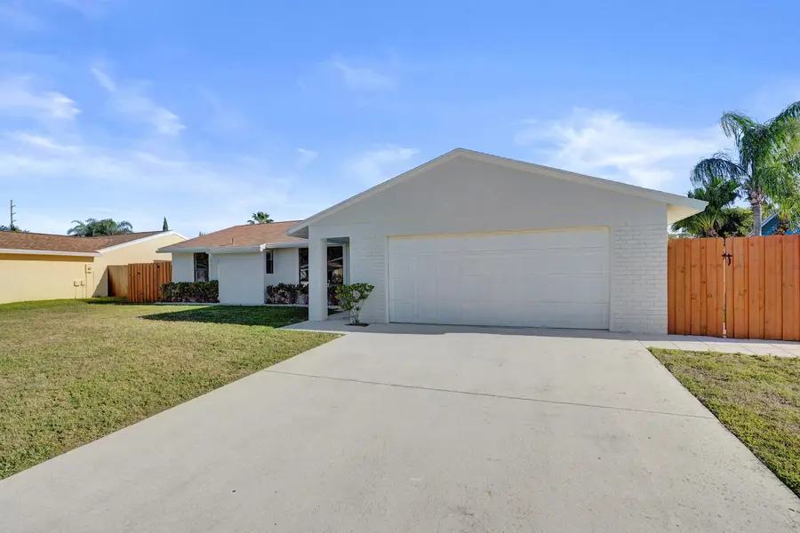 5080 Little Beth Drive S, Boynton Beach, FL 33472 - #3