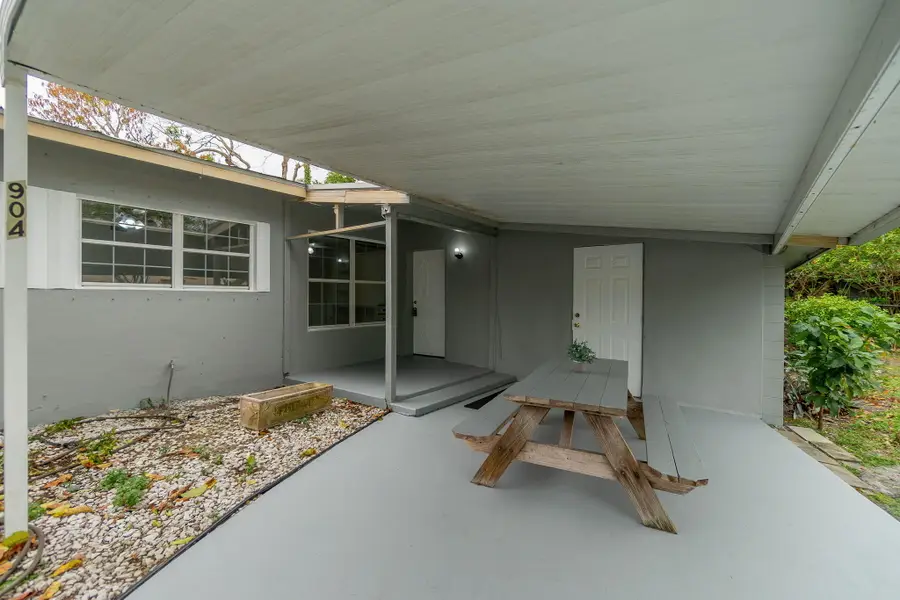 904 SE 16th Street, Stuart, FL 34994 - #3