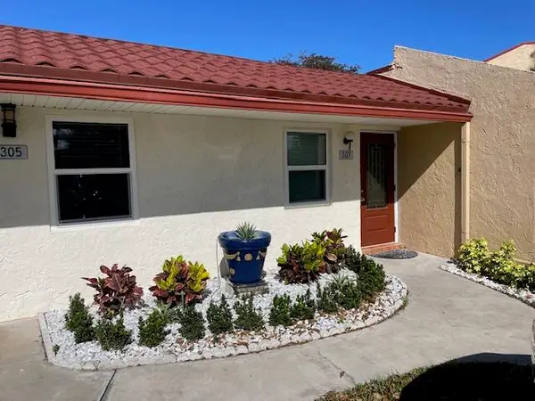 307 Lake Evelyn Drive, West Palm Beach, FL 33411