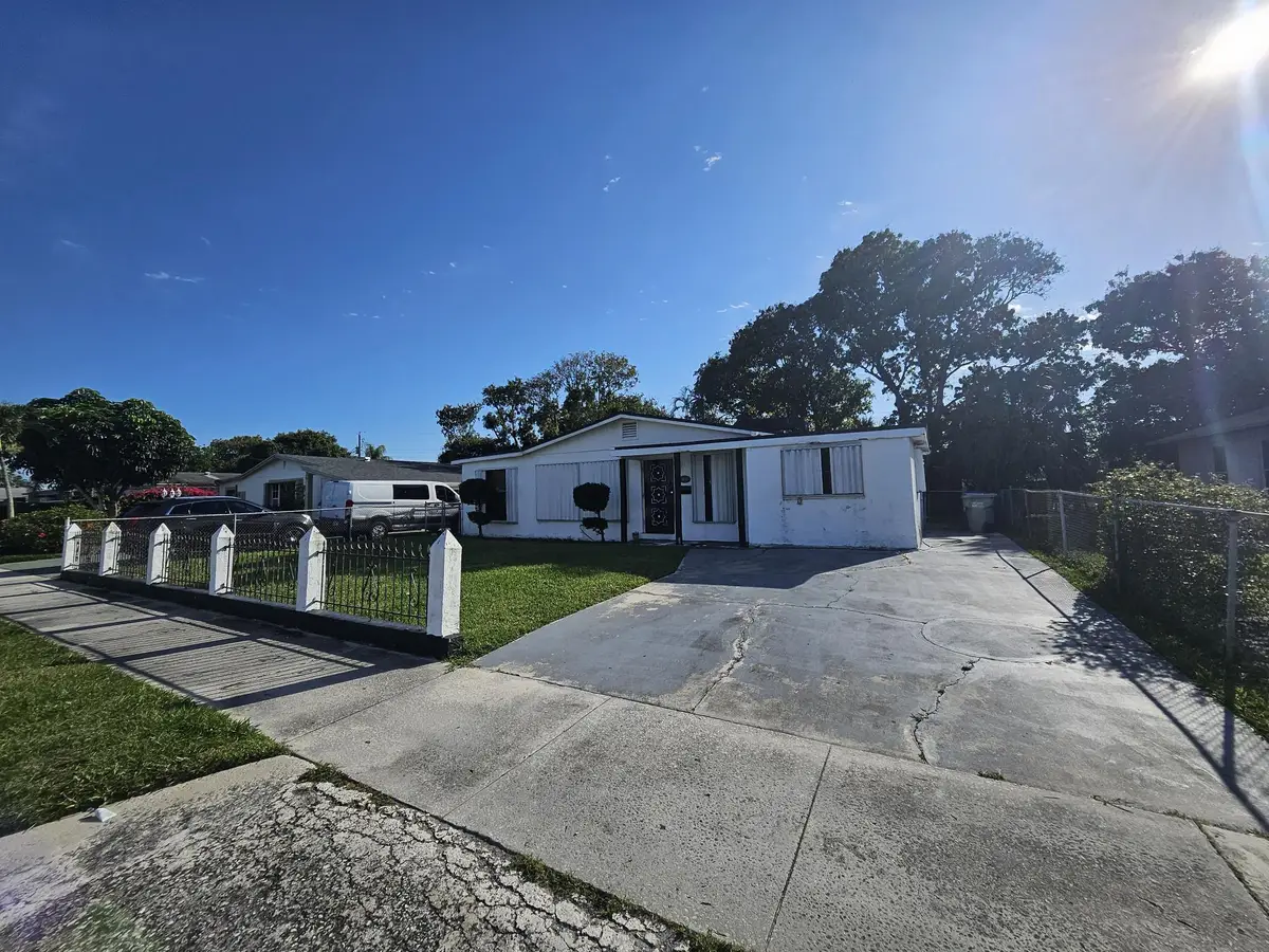 1833 NW 6th Avenue, Pompano Beach, FL 33060 - #1