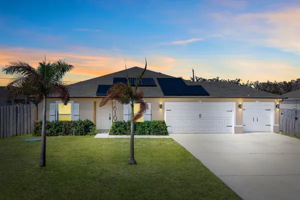 1610 SE Shepard Lane, Port St Lucie, FL 34983