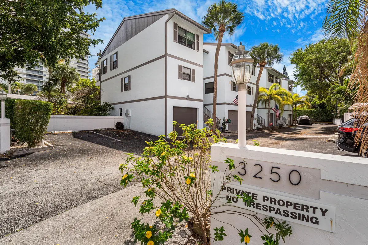 3250 NE 12th Street #1, Pompano Beach, FL 33062 - #1
