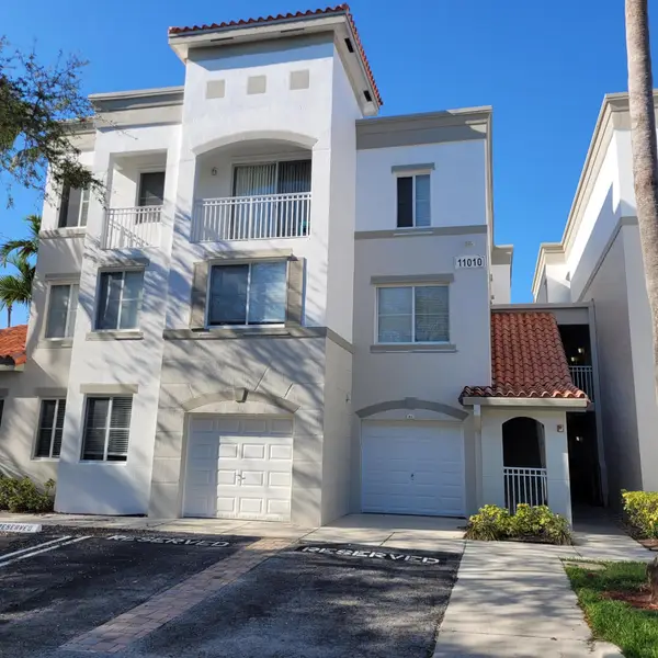 11010 Legacy Drive #301, Palm Beach Gardens, FL 33410