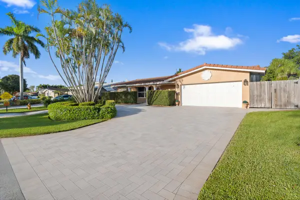 4421 NE 16th Terrace, Oakland Park, FL 33334