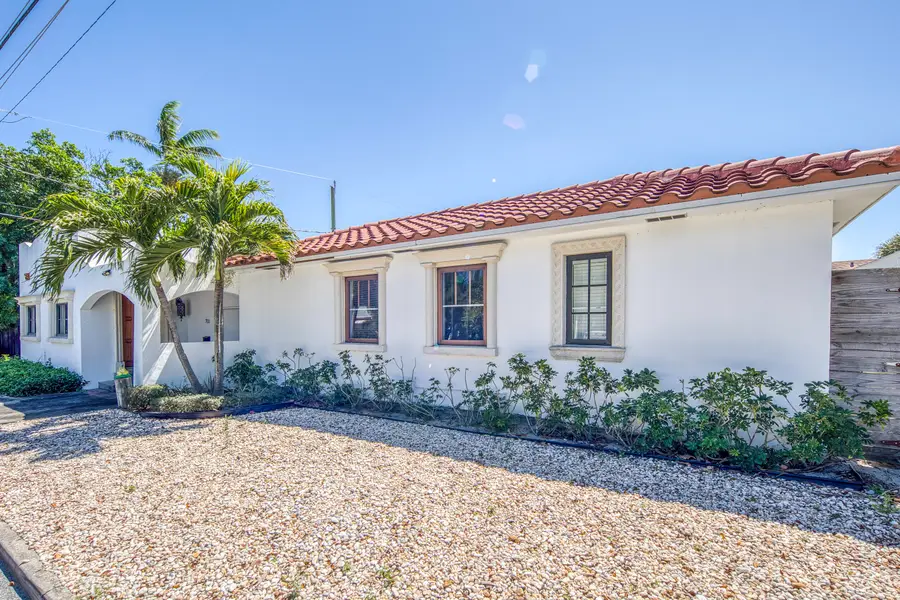 711 12th Avenue N, Lake Worth Beach, FL 33460 - #2