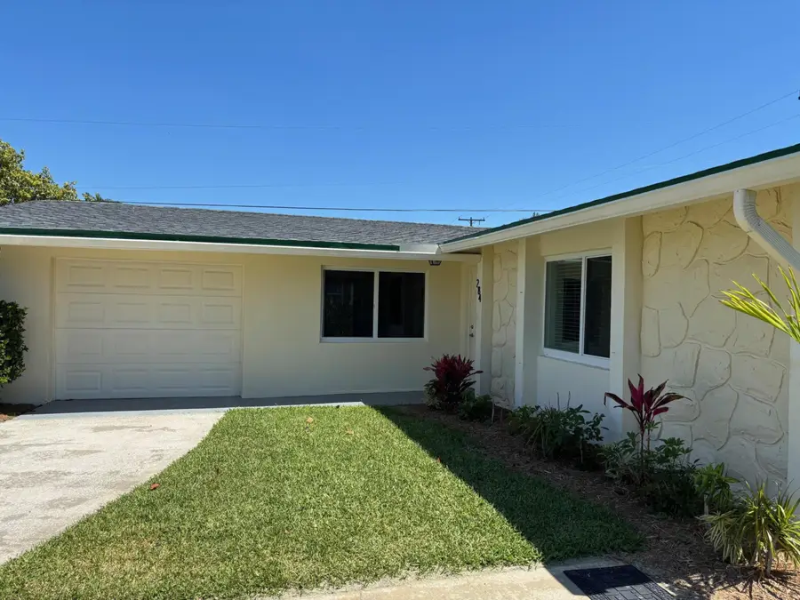 284 Cherry Street, Palm Beach Gardens, FL 33410 - #2