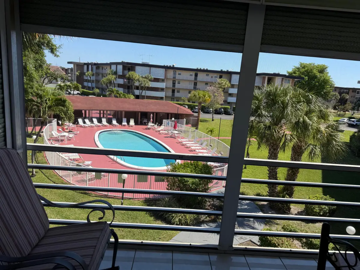 2861 NW 47th Terrace #304b, Lauderdale Lakes, FL 33313 - #1