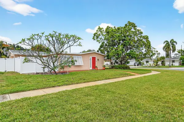 83 Andros Road, Palm Springs, FL 33461