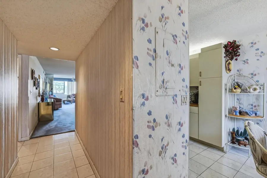 10806 W Clairmont Circle #108, Tamarac, FL 33321 - #2