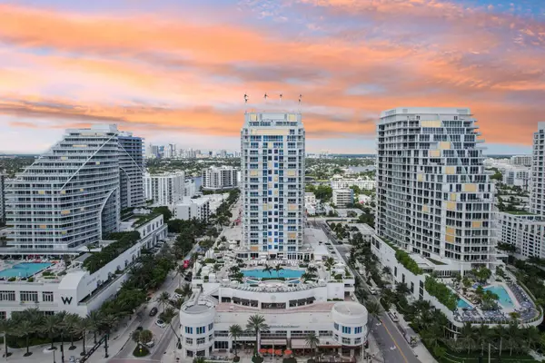 505 N Fort Lauderdale Beach Boulevard #818, Fort Lauderdale, FL 33304