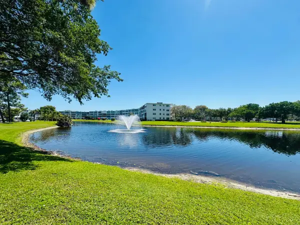 310 Grantham A #310, Deerfield Beach, FL 33442