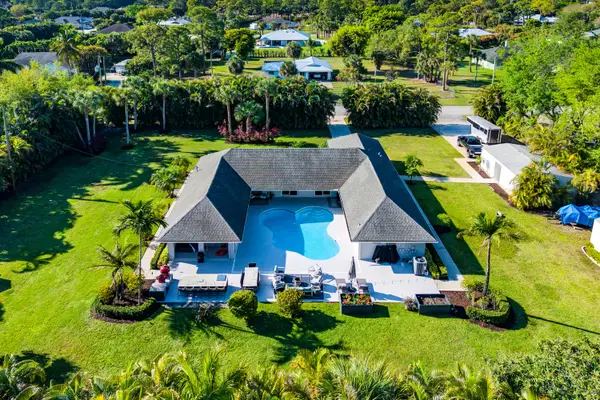 8811 Pinion Drive, Wellington, FL 33467