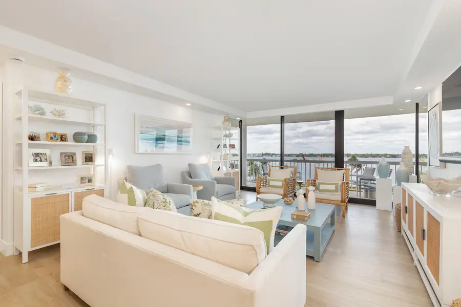 3300 S Ocean Boulevard, South Palm Beach, FL 33480 - #3