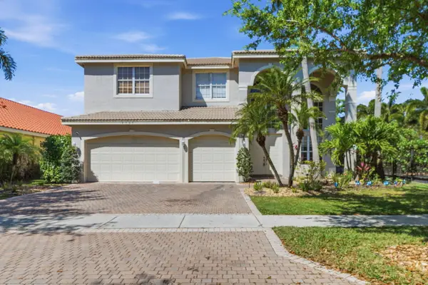 9705 Napoli Woods Lane, Delray Beach, FL 33446