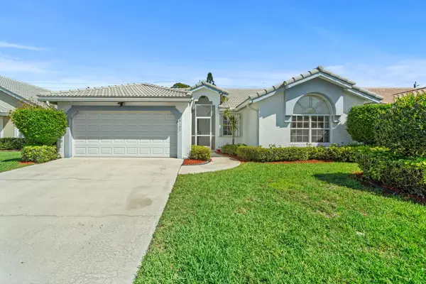 5197 Rosen Boulevard, Boynton Beach, FL 33472