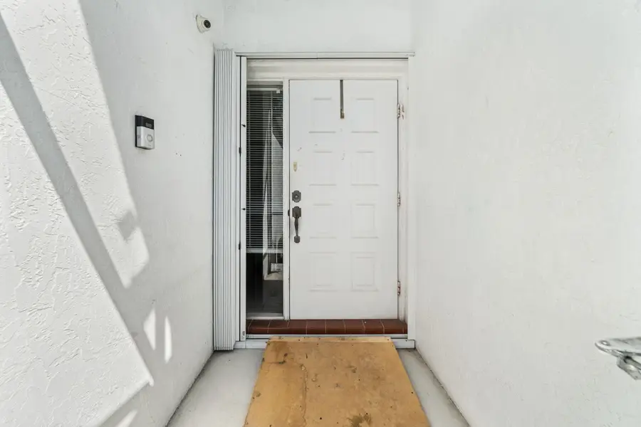 5197 Rosen Boulevard, Boynton Beach, FL 33472 - #2