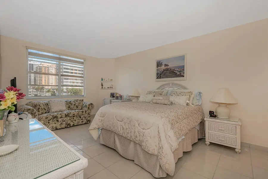 Address Withheld By Seller, Hallandale Beach, FL 33009 - #3