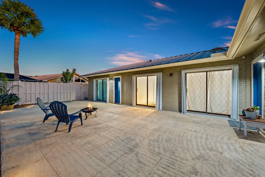 5537 Eagle Lake Drive, Palm Beach Gardens, FL 33418 - #3