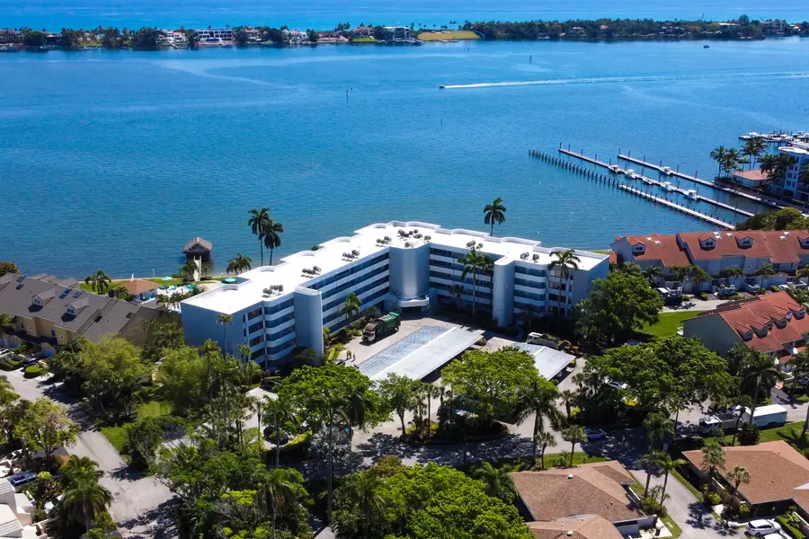 8200 Lakeshore Drive #202, Hypoluxo, FL 33462 - #3