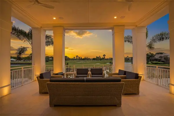 5172 SE Club Way #207, Stuart, FL 34997