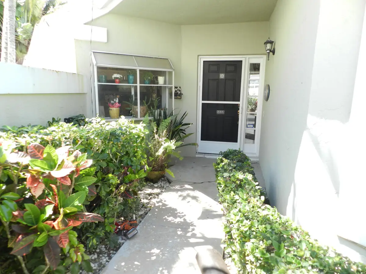 9198 Heathridge Drive, West Palm Beach, FL 33411 - #1