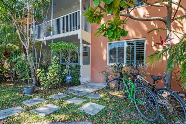 1920 NE 1st Terrace #116h, Wilton Manors, FL 33305