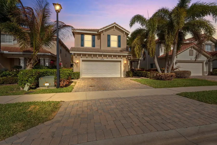 5935 SE Crooked Oak Avenue, Hobe Sound, FL 33455 - #2