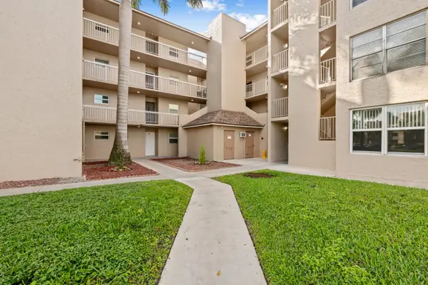 9480 Tangerine Place #102, Davie, FL 33324