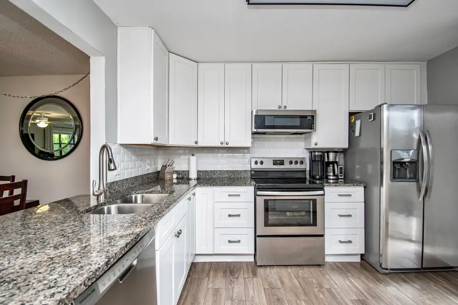 379 Ottawa Court, Royal Palm Beach, FL 33411 - #2