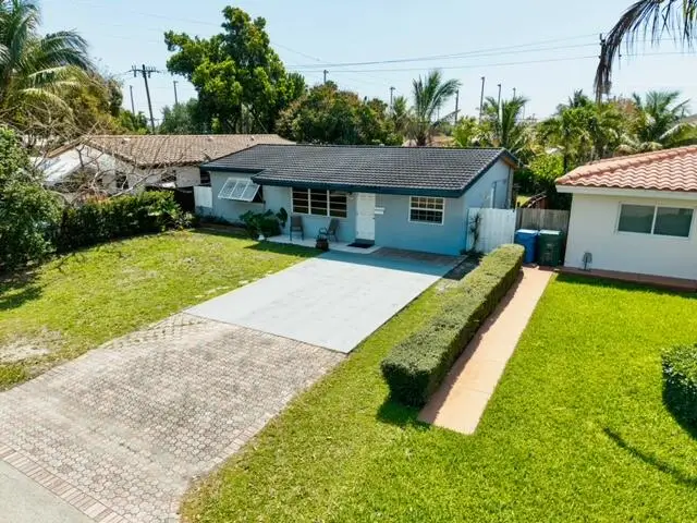 270 NE 42nd Street, Oakland Park, FL 33334 - #1
